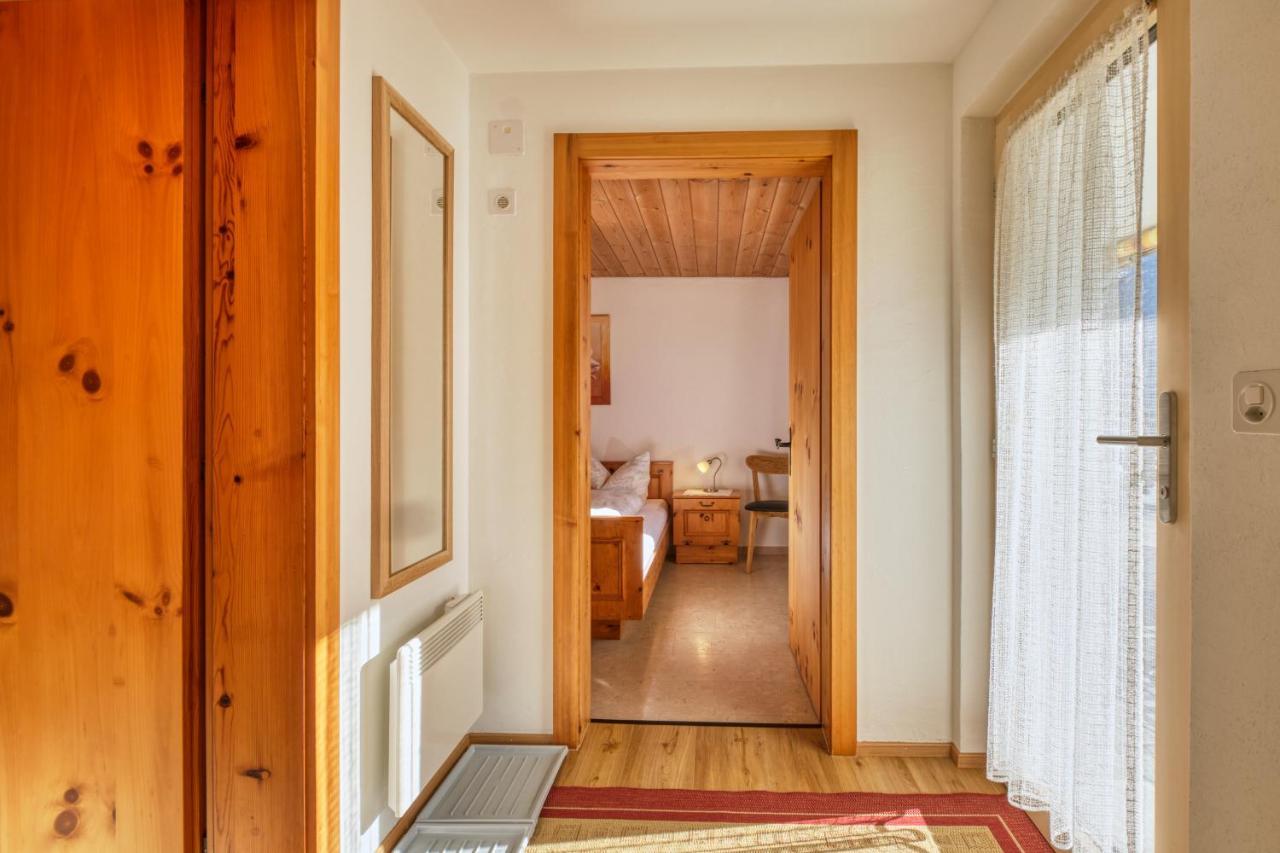 Chasa Plajet Apartment Ramosch Ngoại thất bức ảnh
